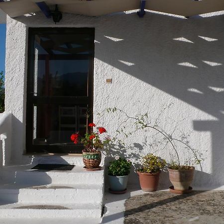 Stefanos Garden Appartement Arménoi Kamer foto